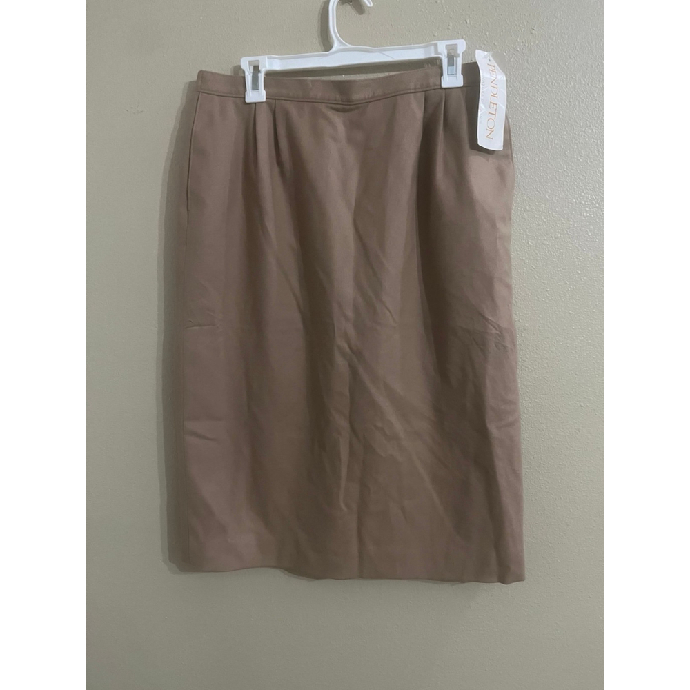 Dead stock Vintage Women's Pendleton Tan 100% Pure Virgin Wool Skirt Size 14